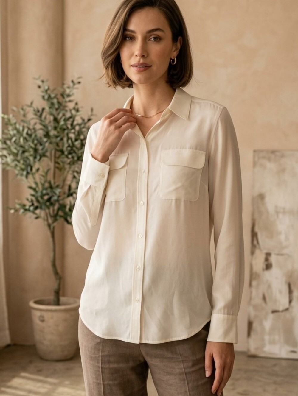 Equipment Women's Silk Cream Long-Sleeve Button-Front Dress Shirt Size M